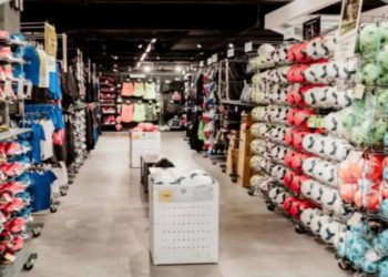 Marca deportiva española Bullpadel ya está operativa en Argentina
