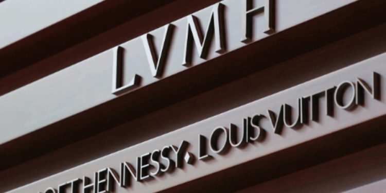 Acciones de LVMH suben progresivamente