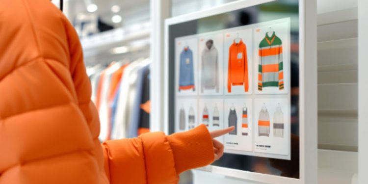 Marca española Joma abre tienda de moda deportiva