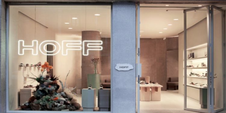 Firma de zapatillas Hoff continúa su ascenso en el mercado global en España