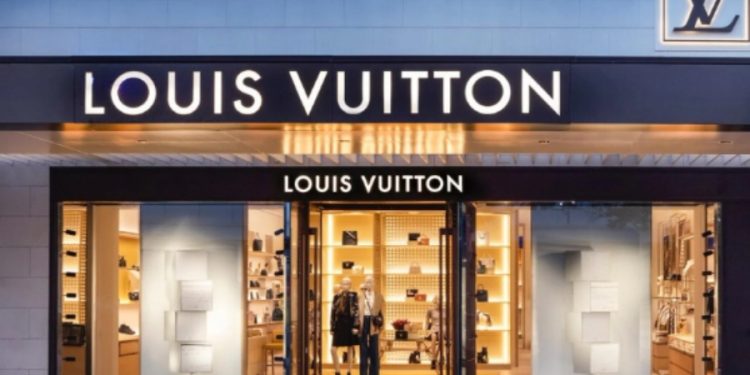 Louis Vuitton reactiva el lujo mundial