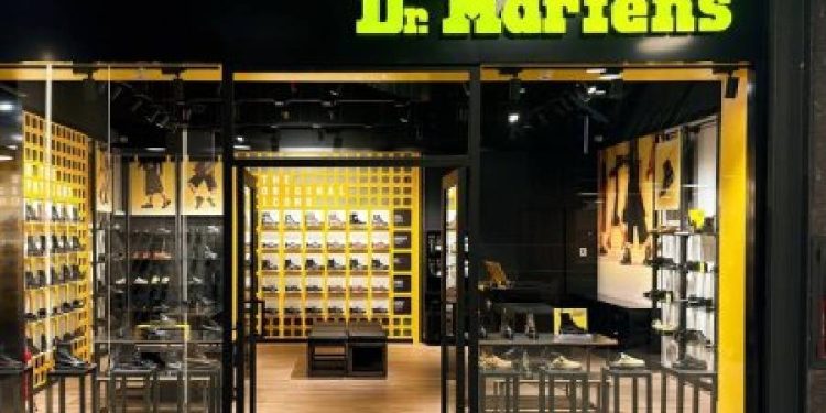 Dr. Martens 2025: Menos ventas, pero seis veces más rentable