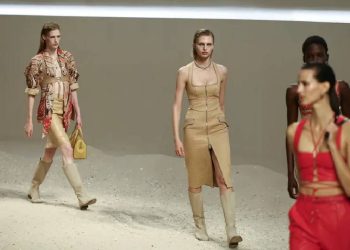 Hermès: libertad y seducción en la pasarela parisina