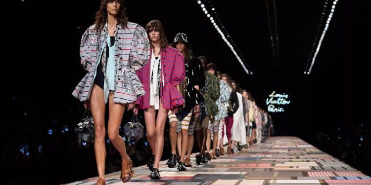 Monterey de Louis Vuitton: renace en la pasarela