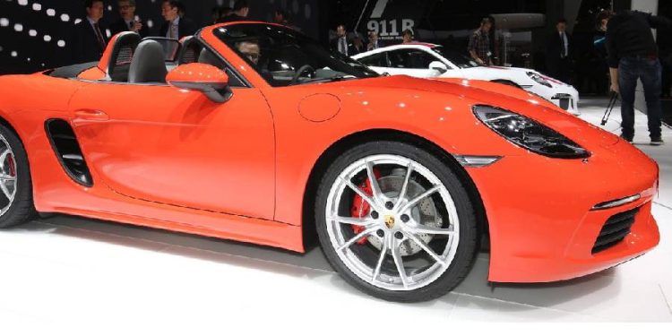 PORSCHE