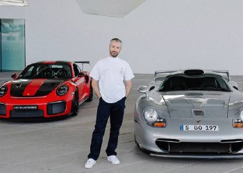 PORSCHE