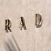 Prada converge hacia la élite del lujo