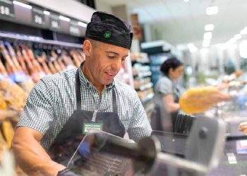 Productividad récord en supermercados: Mercadona, Lidl y Dia lideran la eficiencia