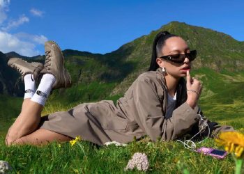 The North Face y “Touch Grass” : Desconexión que transforma