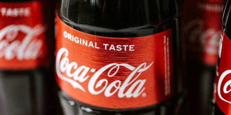 El secreto del éxito en el lineal europeo: Coca-Cola, Don Simón y la Nueva Métrica de NIQ