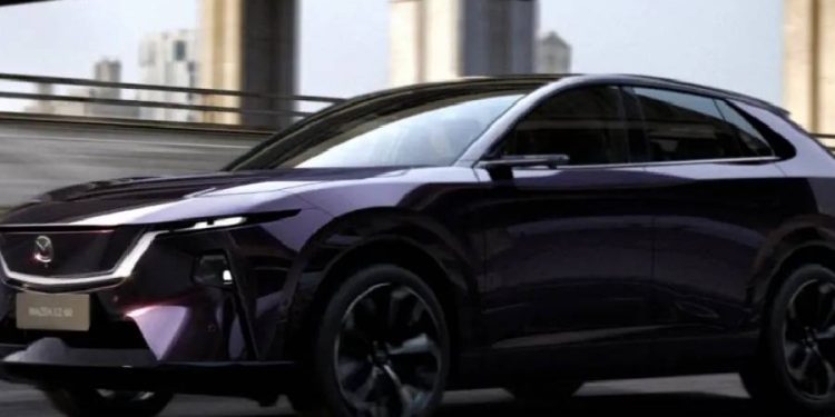 Mazda lanza SUV eléctrica con 600 km para competir con BYD y Tesla