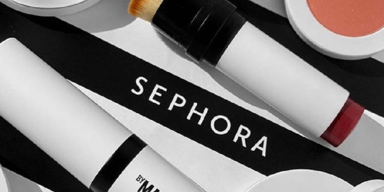 Ajuste estratégico en Sephora EE. UU.: reestructura del marketing