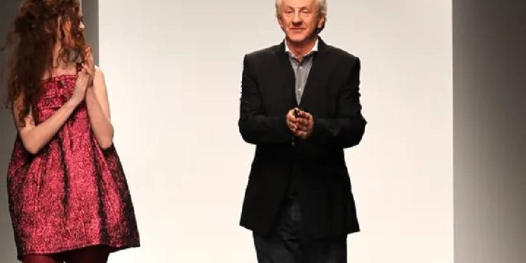 Diseñador irlandés Paul Costelloe, 80 años: legado de lujo accesible