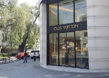 España impulsa a Louis Vuitton con producción en Barcelona