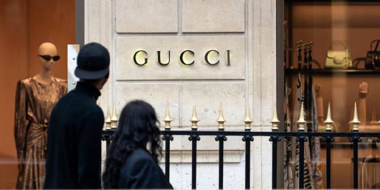 Kering cambia de rumbo: menos tiendas, menos dependencia de Gucci