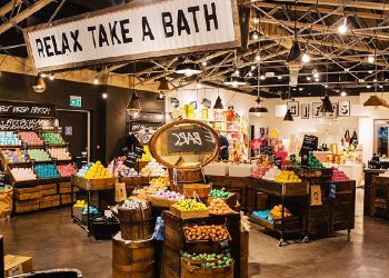 Lush regresa a India para capitalizar el boom de la cosmética de lujo