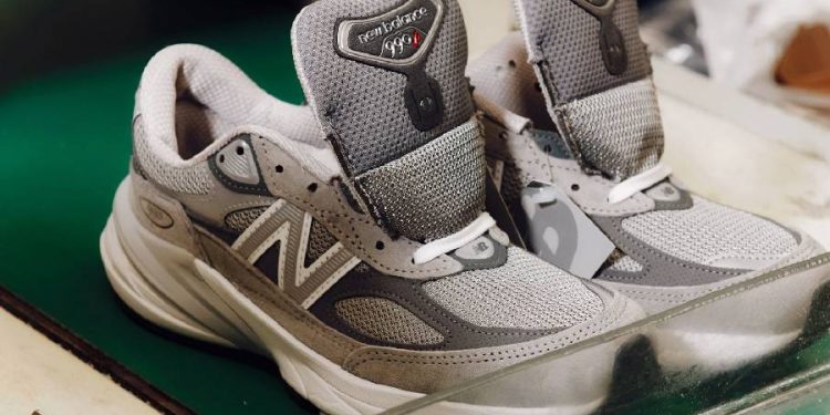 Origen y ascenso de New Balance: de plantillas ortopédicas a icono global