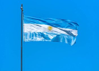 Latinoamérica enfrenta los mayores costos del mundo para acceder a un automóvil