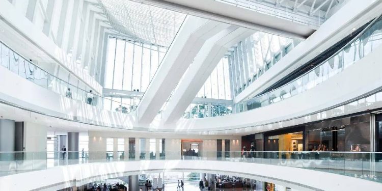 El retail en España escala un 4,8% y atrae inversión récord