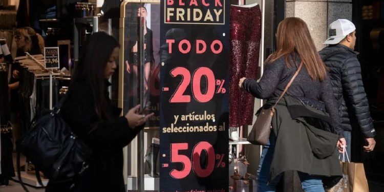 Rebajas previas del Black Friday 2025 en moda