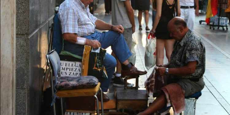 Resiliencia o Negación: El peligro de la "Economía Amortiguada" y el costo de evitar toda crisis