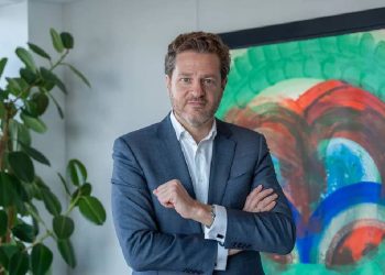 Retail híbrido: parques, centros y outlets convergen