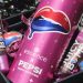 Un lip gloss con aroma a Pepsi: Essence se une a Pepsi en una edición limitada
