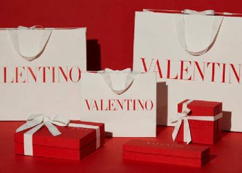 Valentino respira con un impulso de 100 millones de Kering y Mayhoola