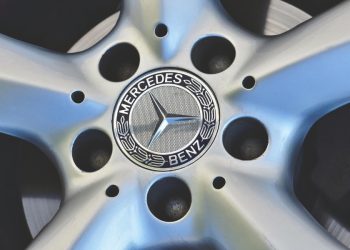 Mercedes-AMG ha revelado el que promete ser su coche de calle más radical