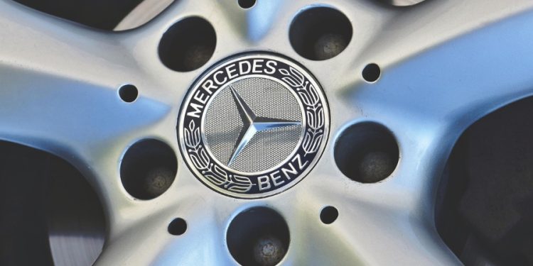 Mercedes-AMG ha revelado el que promete ser su coche de calle más radical