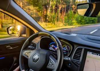 Nuevo Renault Twingo E-Tech 2026 es la reinterpretación contemporánea del icónico urbano francés