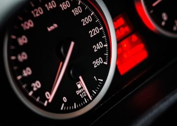Aceite de motor para verano 2026: guía definitiva para proteger tu vehículo en climas cálidos