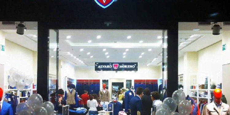 Álvaro Moreno: impulso explosivo en moda masculina española