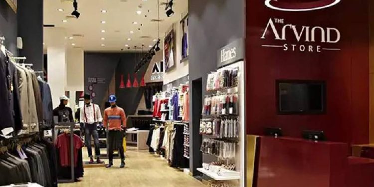 Arvind Fashions recupera Flying Machine y allana salida a bolsa de Flipkart