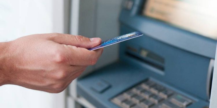 Seguridad bancaria en temporada alta