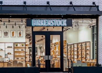 Birkenstock duplica ingresos y eleva beneficios en 2025