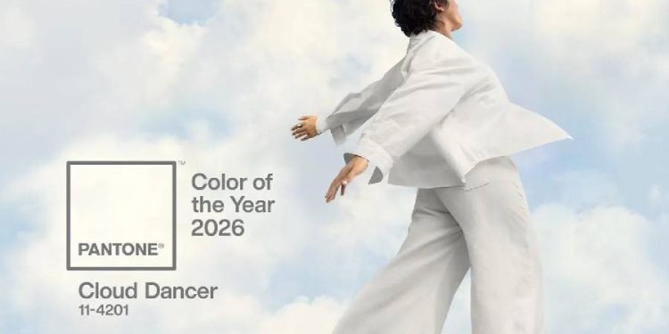 Cloud Dancer 2026: 7 looks para vestir el blanco etéreo