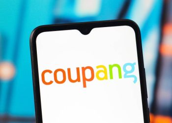 Coupang reparte 850 millones en vales tras filtración de datos