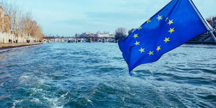 Europa: Despertar bajo asedio y la lección de la autosuficiencia