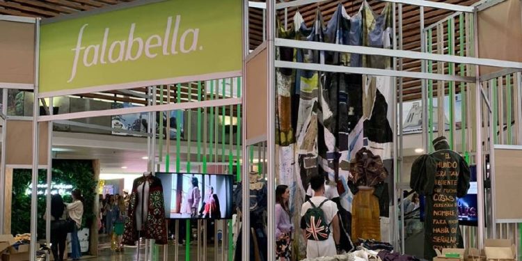 Falabella impulsa la sostenibilidad en temporada navideña