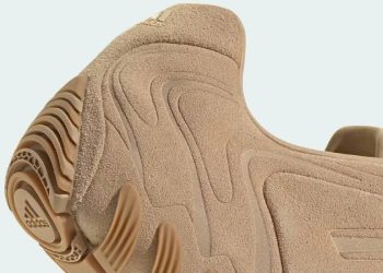 Ghost Sprint: minimalismo que eleva el estilo Miu Miu