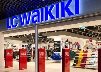 LC Waikiki refuerza su consejo con Juan Chaparro