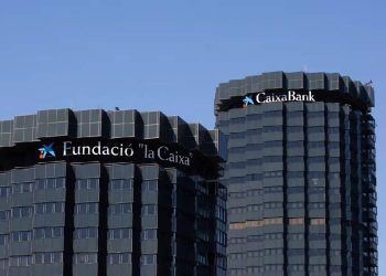 Los 5 gigantes que mueven la economía española