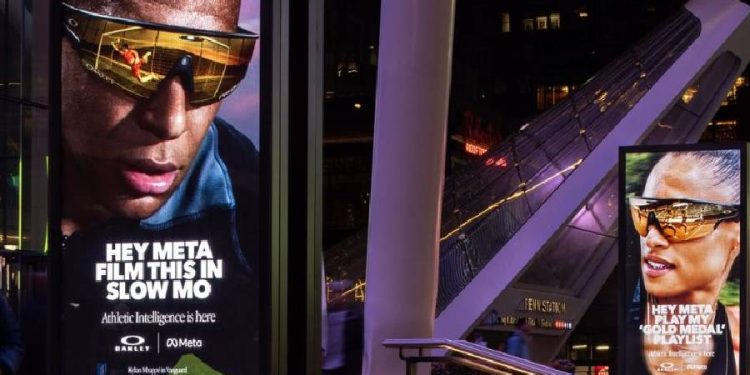 Oakley Meta Vanguard: tecnología y deporte en una nueva campaña OOH