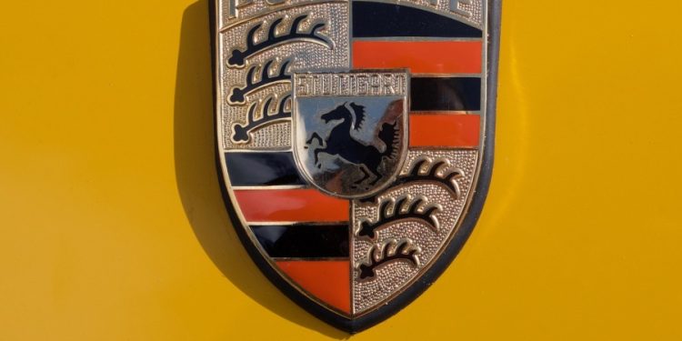 Porsche lanzará en 2026 deportivos eléctricos con caja de cambios virtual