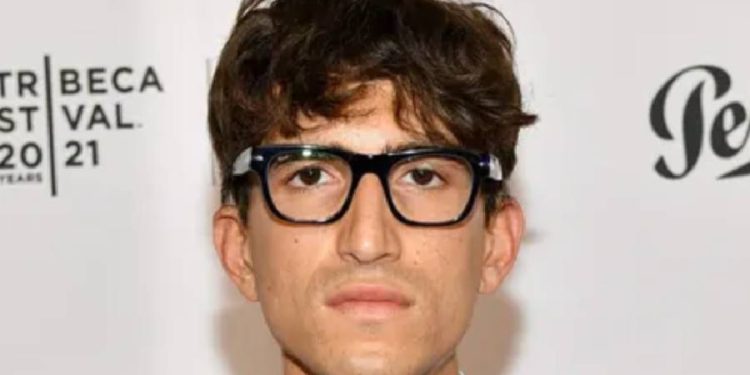 Rocco Basilico deja EssilorLuxottica para perseguir nuevos proyectos
