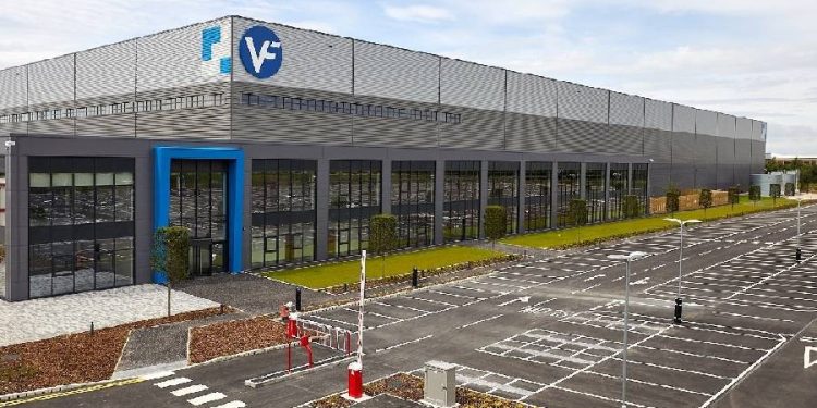 VF Corporation en Reino Unido: recortes de plantilla y caída de ventas