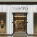Valentino refuerza su liderazgo: Laurent Bergamo y un nuevo director de merchandising