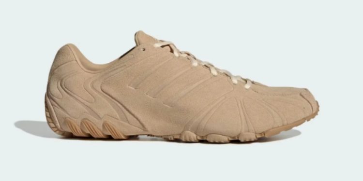 Adidas Ghost Sprint y la estética universal de Miu Miu