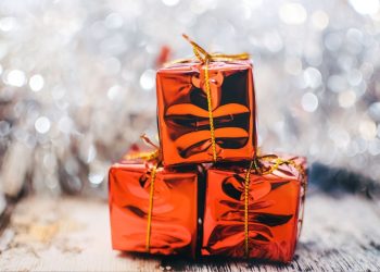 Lujo Pop: las firmas de celebridades que marcan la Navidad